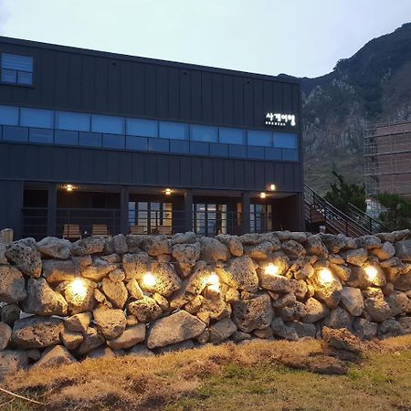 Sagye Travel Hotel Seogwipo Exterior photo